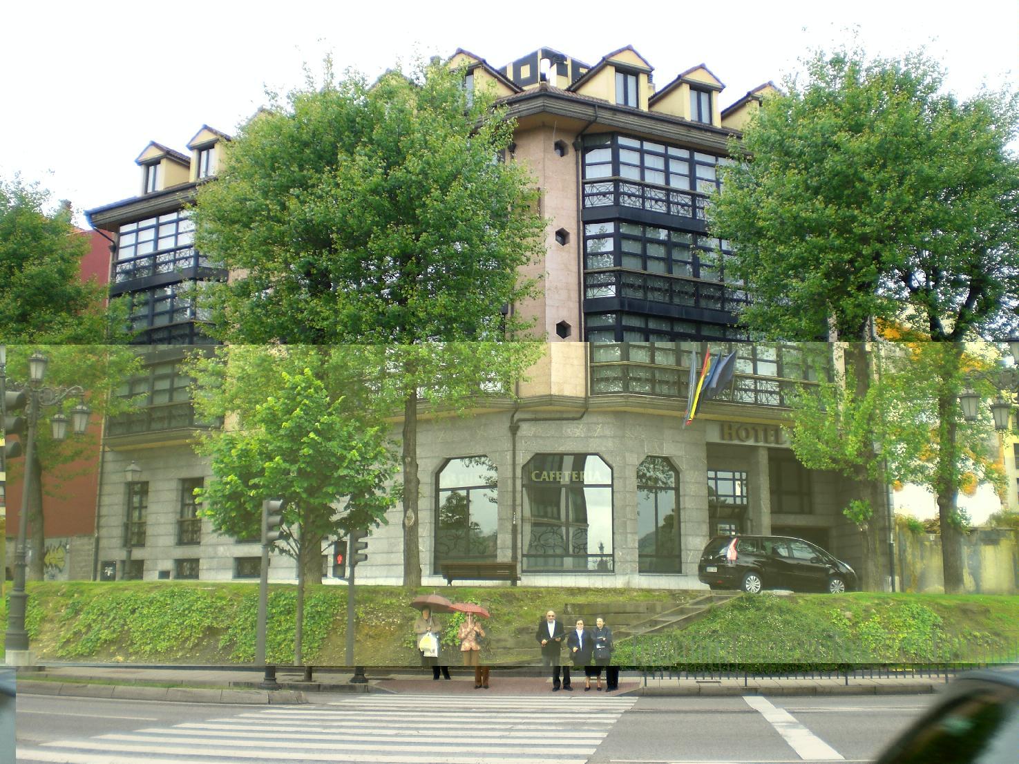 Hotel Astures Oviedo Esterno foto